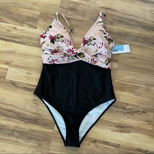 NWT Cupshe floral and black one piece swim suit size L